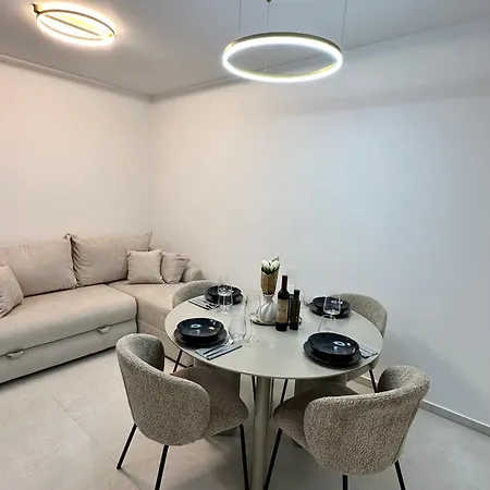App Steps To The Sea 2026 Apartment